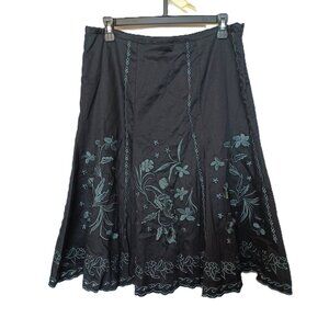 Black Embroidered A-Line Skirt With Floral Design - Coupe Collection - L